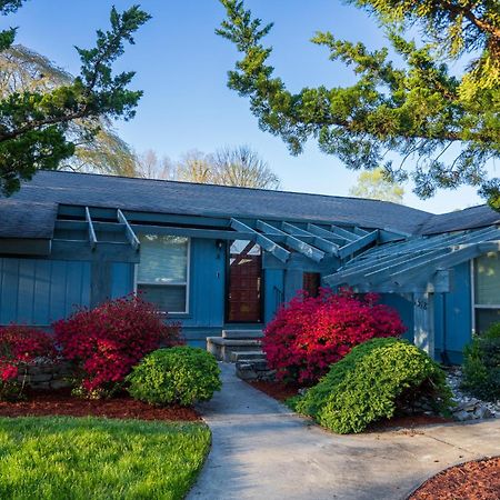 Hendo Hideaway A 2Bed/1Bath Apartment Hendersonville Exterior photo