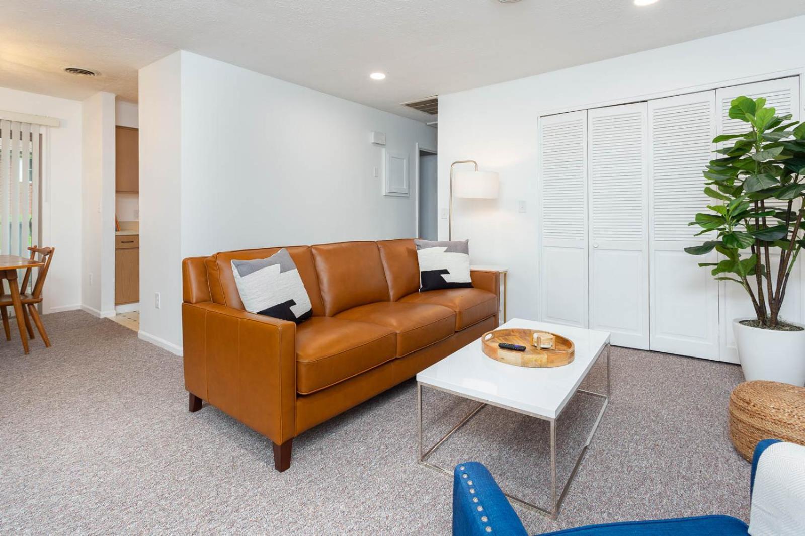 Hendo Hideaway A 2Bed/1Bath Apartment Hendersonville Exterior photo
